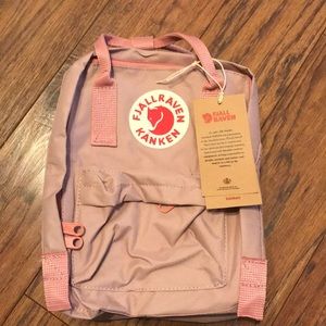 Fjallraven kanken Mini dusty pink backpack